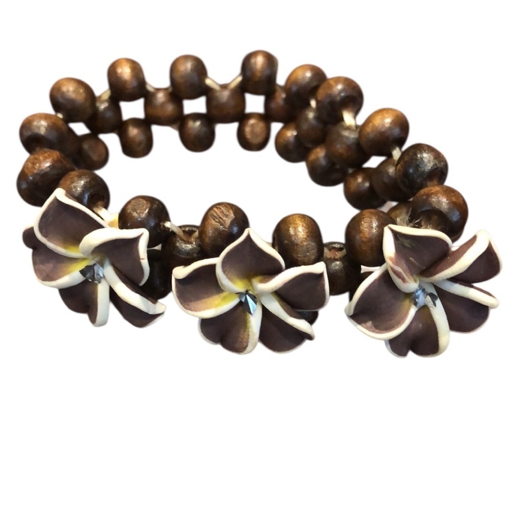 Brown and Cream Floral Beaded Hawaiian Plumeria Stretch Bracelet